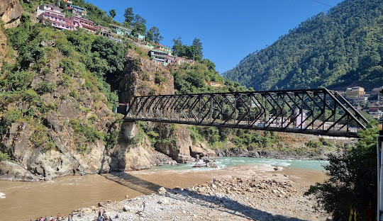 Dehradun to Karnaprayag taxi