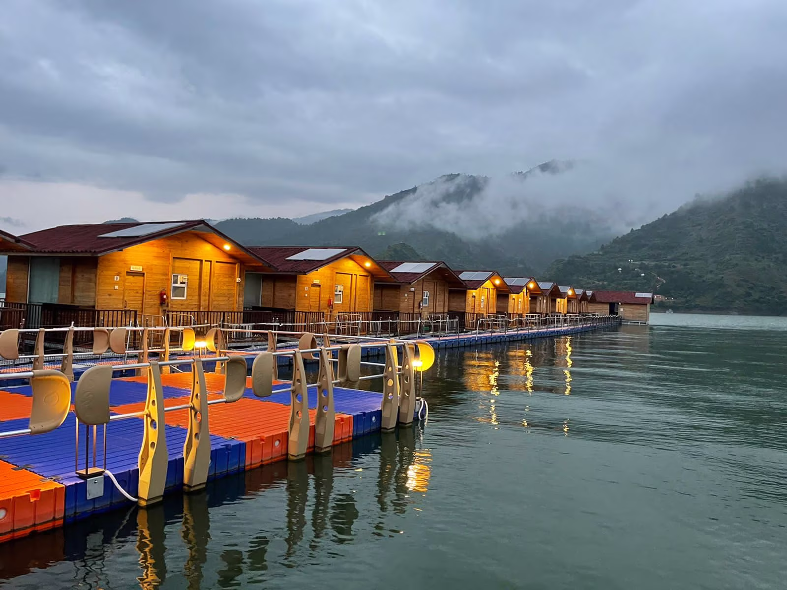 Rishikesh to Tehri Cab