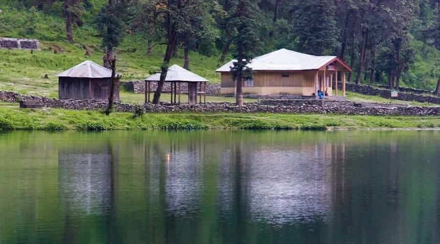 Dehradun to Uttarkashi cab